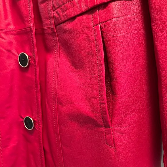 Danier Red Trench Coat - Picture 9 of 13